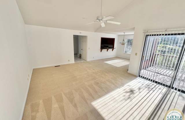 Photo of Charming 3-Bedroom, 2.5-Bathroom Condo in Novato