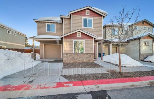 2805 South Flagstone Lane