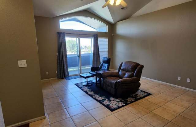 Photo of 2 Bed 2 Bath Condo In Cherry Grove East