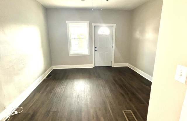 436 Westminster Avenue - 436 unit 1