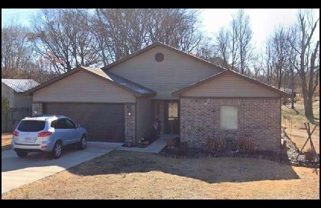 1350 N Parker Street