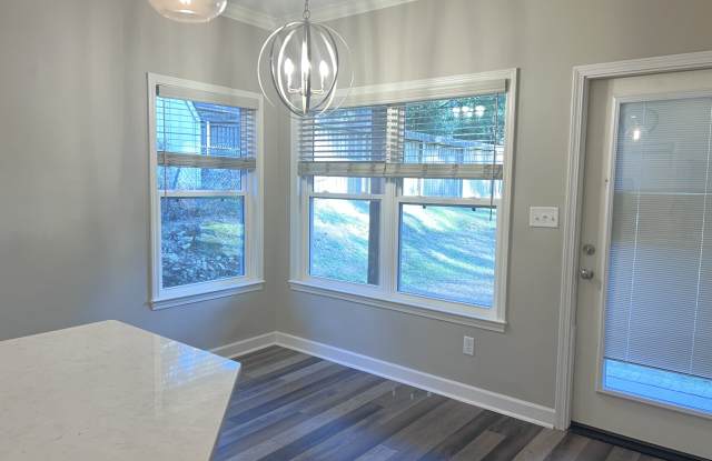 201 Little John Trail