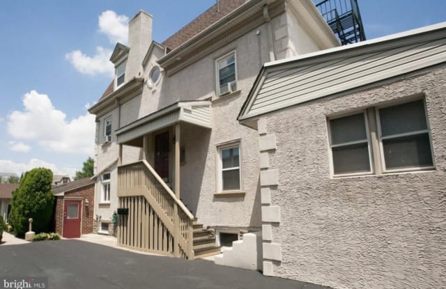 815 FAYETTE STREET - 815 Fayette Street, Conshohocken, PA 19428