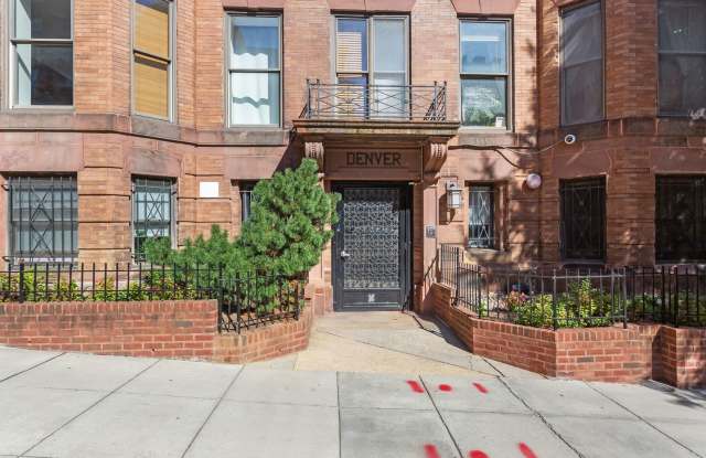 Charming 2BR/2BA Condo Near U Street with Modern Finishes and Prime Location