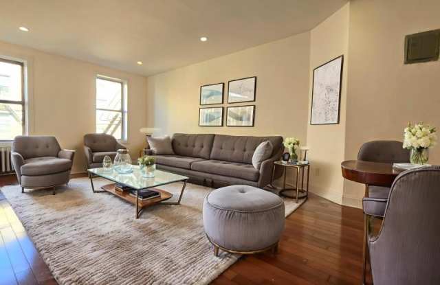 20 Magaw Place