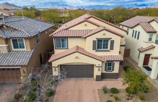 10137 Glorious Moon Court