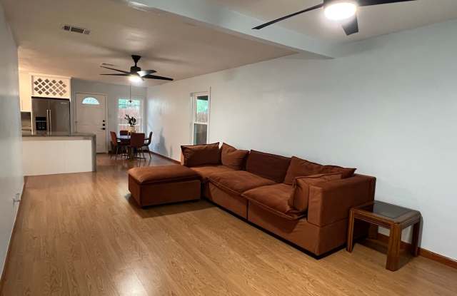 1318 Broadmoor Drive