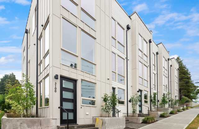 Photo of Bryant/Ravenna Townhouse