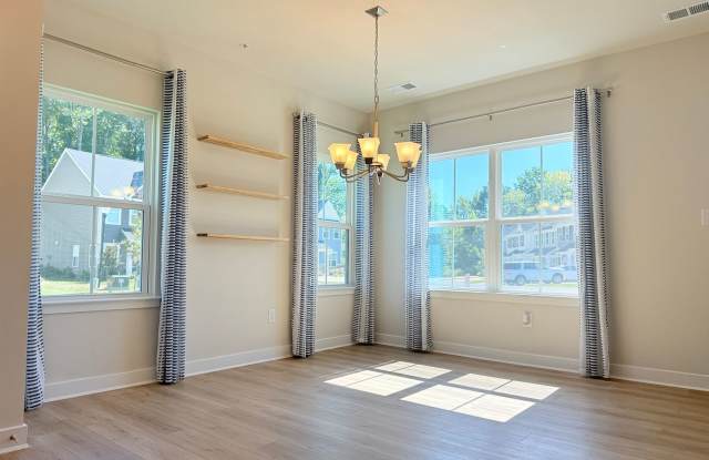 Coastal Luxury Living in River Run – Minutes from Ocean City  Downtown Berlin!