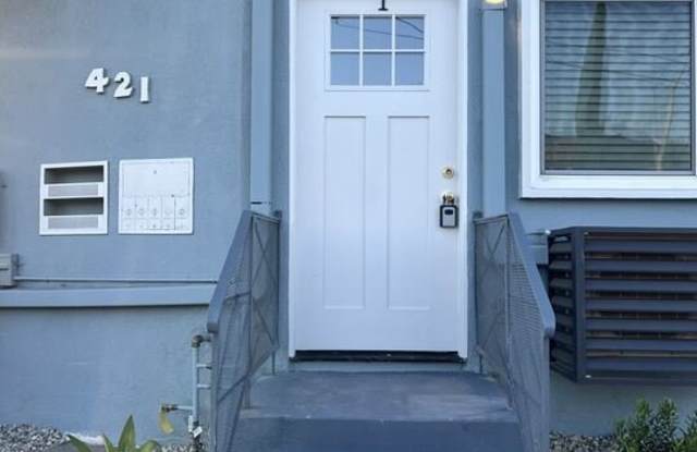 421 E Chevy Chase Dr
