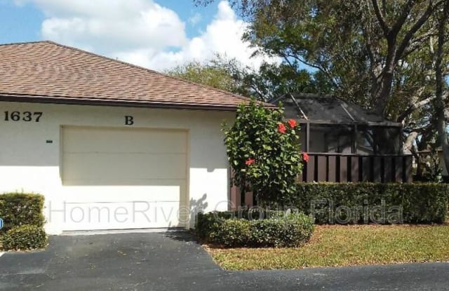 1637 Laurel Leaf Ln - 1637 Laurel Leaf Lane, Fort Pierce, FL 34950