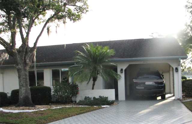 2116 HARLESTON PLACE