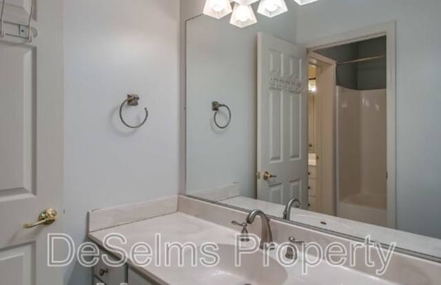 1625 Brentwood Pointe