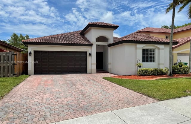 11901 SW 135th Ter - 11901 Southwest 135th Terrace, Three Lakes, FL 33186