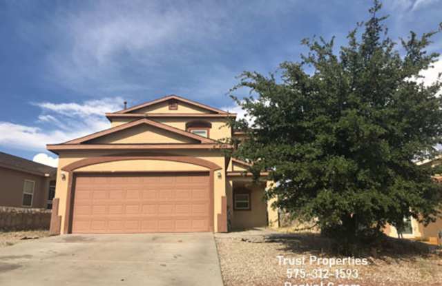 Spacious 3/3 off Del Rey