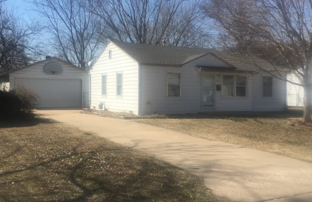 4615 S Sycamore Ave - 4615 South Sycamore Street, Wichita, KS 67217