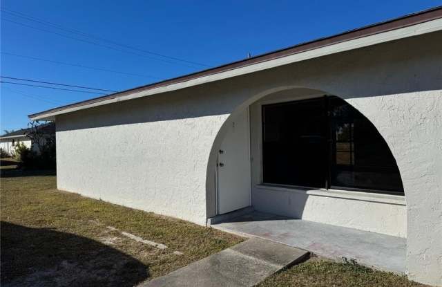 3004 Santa Barbara Blvd unit: B