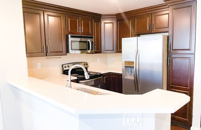 1st & Penn Apts - 1penn