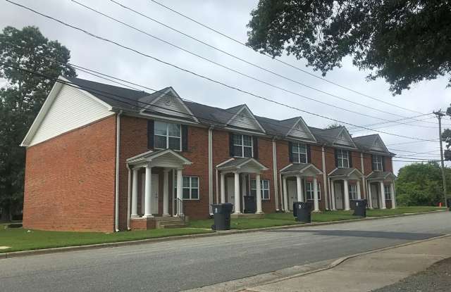 Photo of College Place Apartments