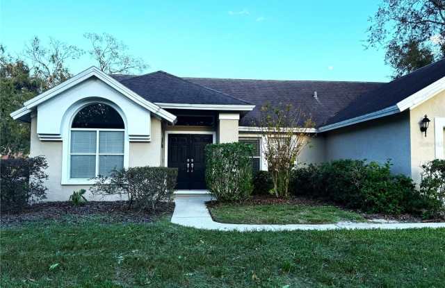 7202 RIDGEPORT DRIVE