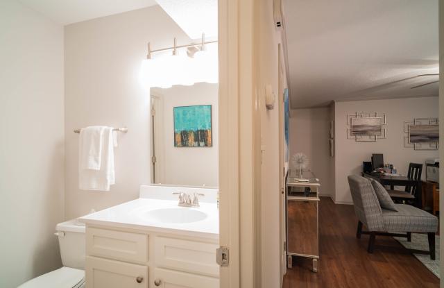 Photo of The Oaks at Little Dutchman Creek