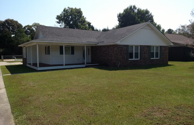 235 Freedom Blvd - 235 Freedom Boulevard, Sumter, SC 29154