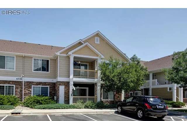 2 bed/2 bath 2nd-floor condo in Lakeshores at Centerra.