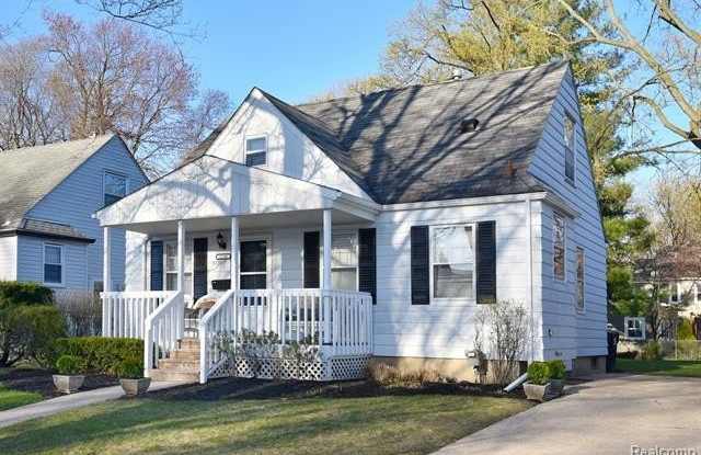 Photo of 1210 FERRIS Avenue
