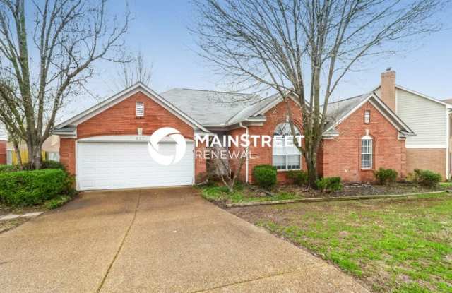 827 Tropicana Drive East