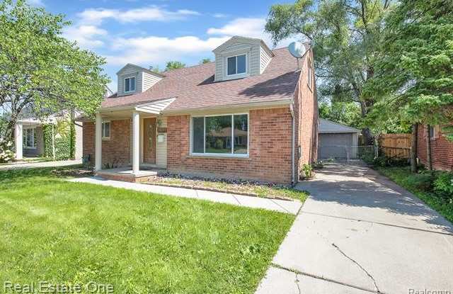 20471 BROOKLAWN Drive