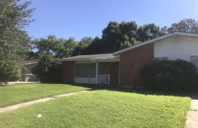 7614 BRONCO LN - 7614 Bronco Lane, San Antonio, TX 78227