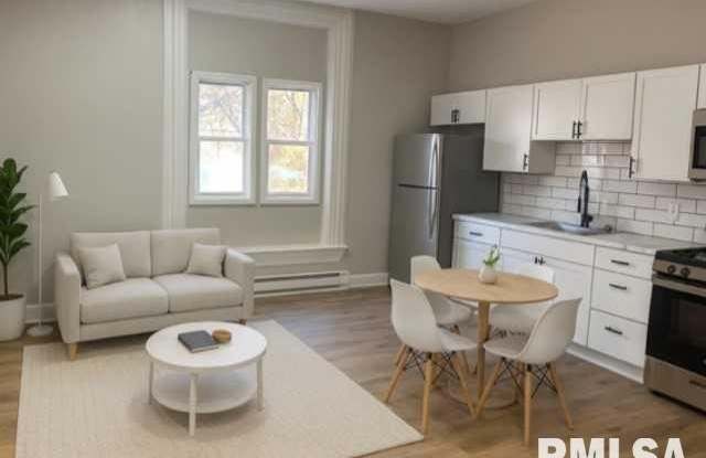 Photo of 500 S DOUGLAS Avenue unit: B