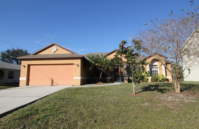 565 Delmonico Street - 565 Delmonico Street Northeast, Palm Bay, FL 32907