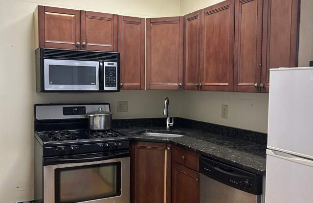 Photo of 295 Nahant Rd