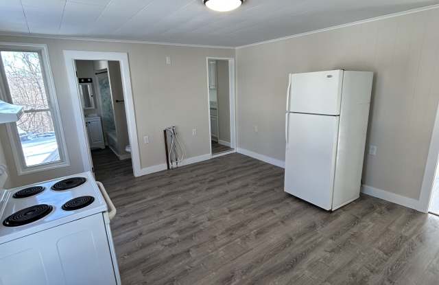 148 Hamilton Street - 1