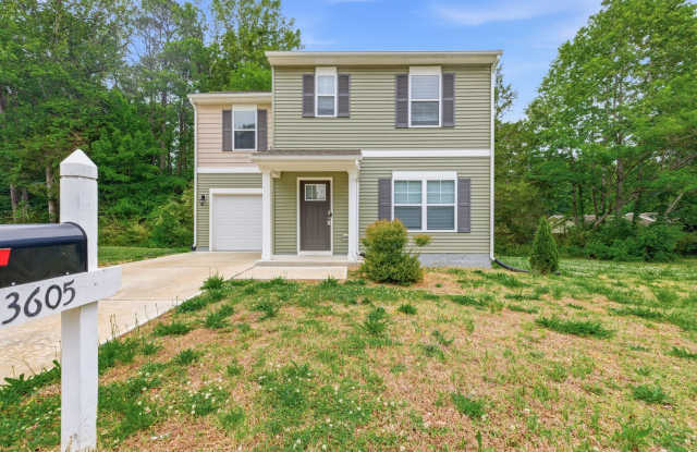 3605 Roselawn Ter, Hopewell, VA 23860