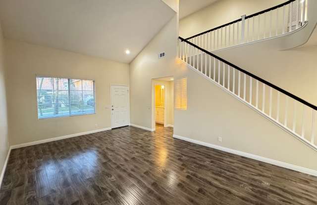 Immaculate 3Bd/2.5Ba Home in Foothill Ranch w/Community Pool, Water Softener and Amazing Location!