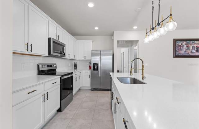 1667 DELIGHTFUL DRIVE