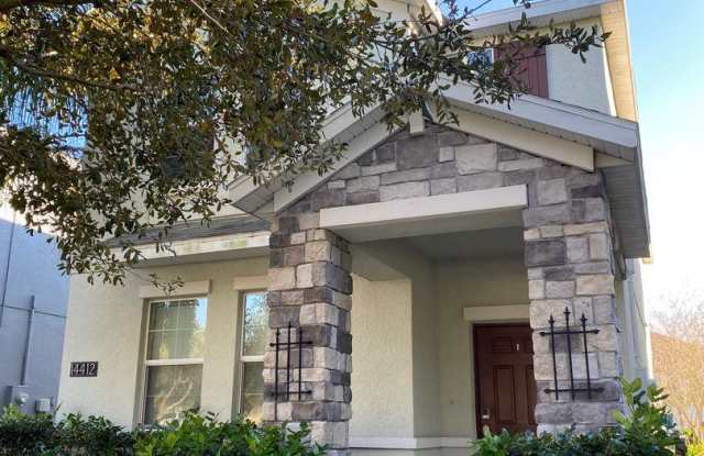 Spacious 4-Bedroom Home in Prime Winter Garden Location Near Hamlin! Resort-Style Amenities Included!