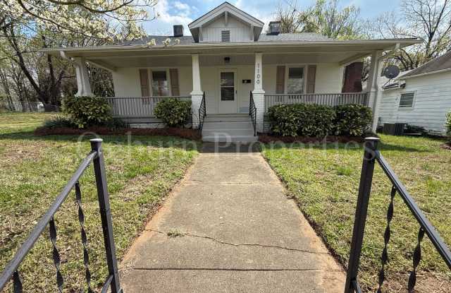 1100 Franklin St-2BR/1BA-House!!