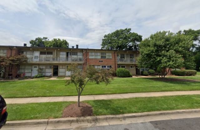 7400 18th Ave 106 - 7400 18th Avenue, Langley Park, MD 20783