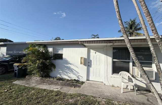 Photo of 4265 SW 51st St