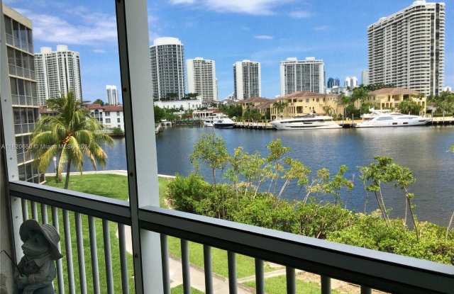 2980 Point East Dr