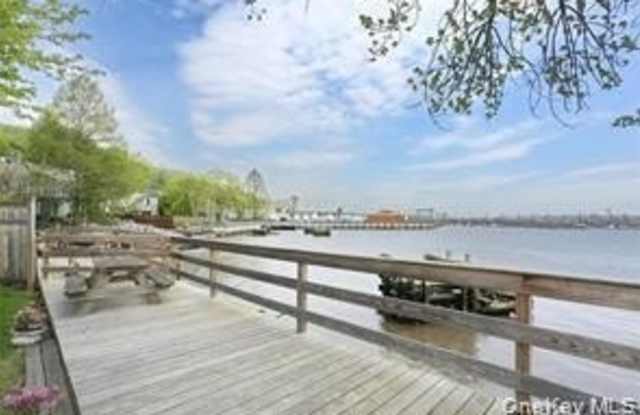 593 Piermont Avenue unit: 1