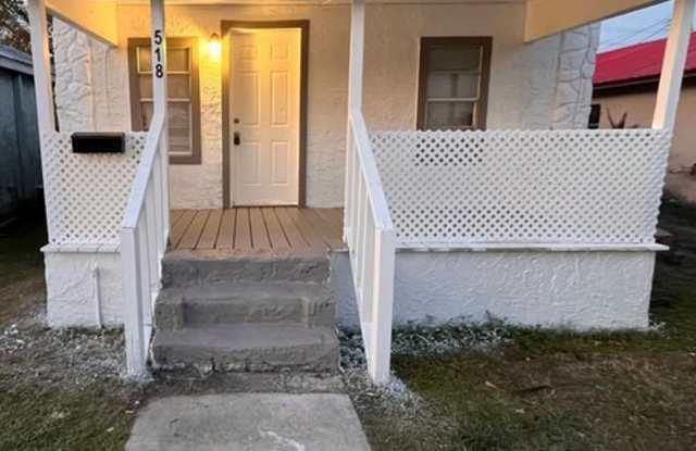 Photo of Cozy Plant City Bungalow!