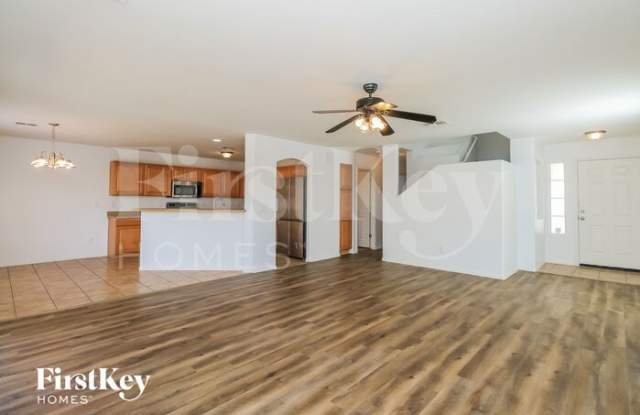 31238 North Cactus Drive