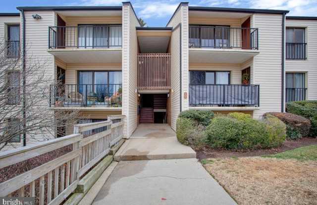 Photo of 2572 RIVA Road unit: 18B