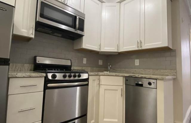 Renovated Fenway 1-Bedroom with Heat, Hot Water & Gas Included –  Transit Nearby, Universities, Museums & More!