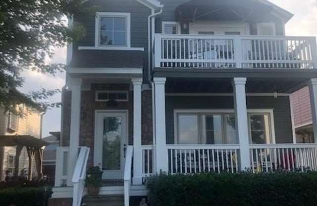 Photo of 627  N Rupple  RD