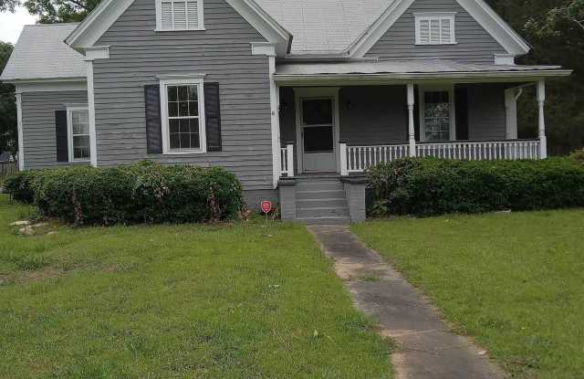 190 N Mcdonough Street